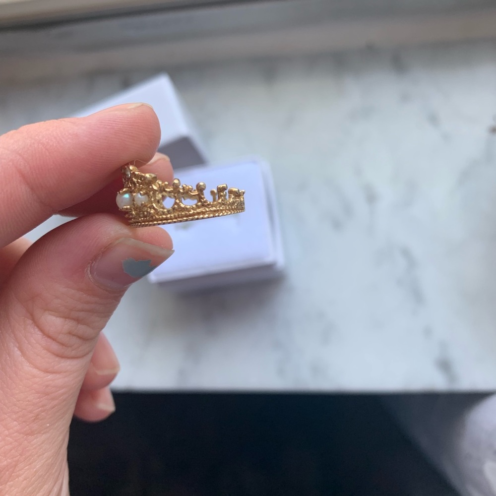 Princess Diana 14k Diamond & Pearl Gold Tiara Ring - Picture 3 of 6